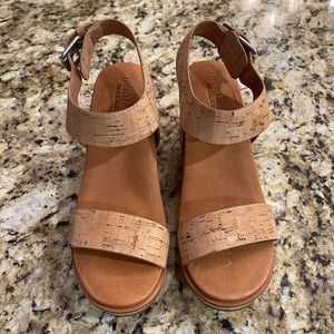 Gentle Souls Cork Wedge Sandals NWOT